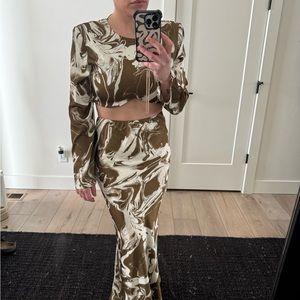 Two piece dress maxi skirt and top. Top is large bottom is medium.